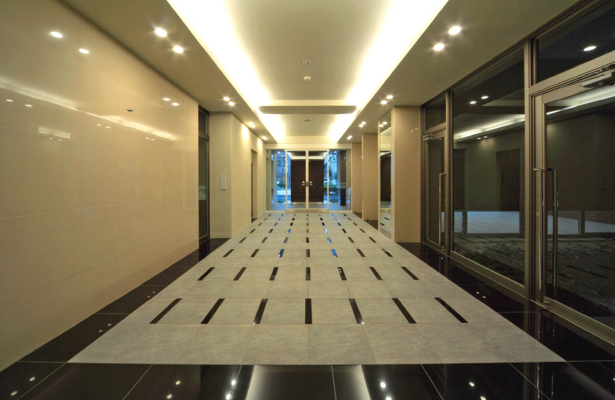 エントランスホール