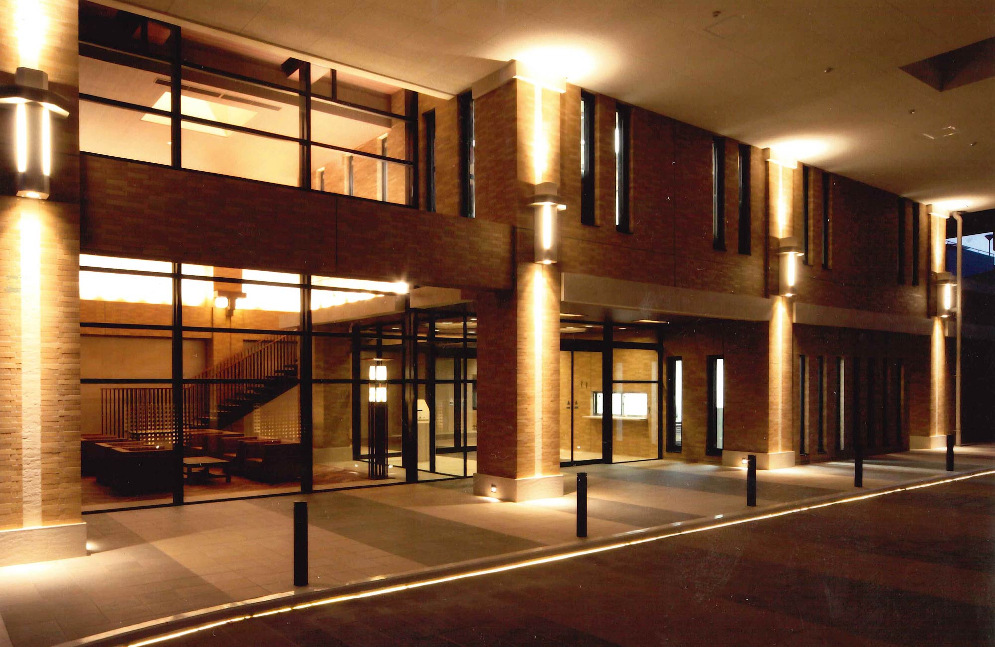 エントランスアプローチ