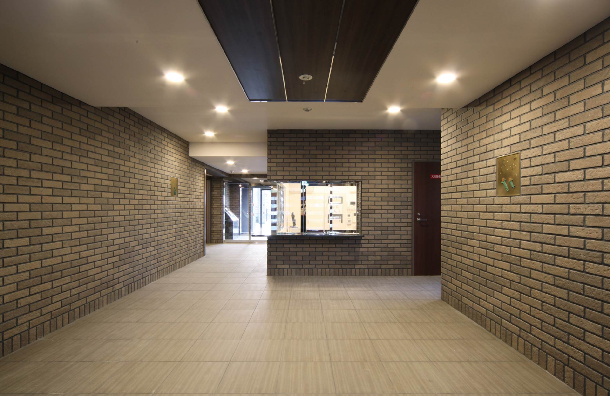 エントランスホール